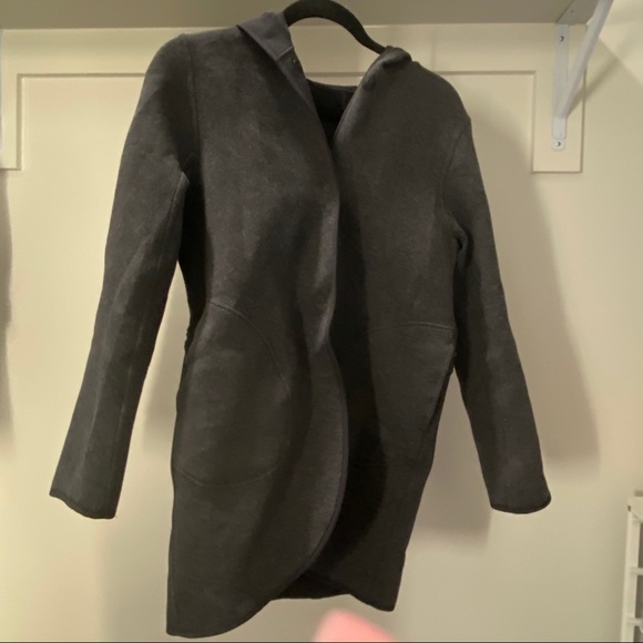 City Bound Wrap - Picture 5 of 15